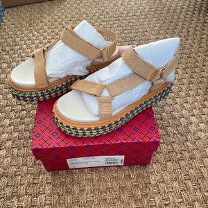 Tory Burch T-monogram rope sport sandal in Size 8 - never worn